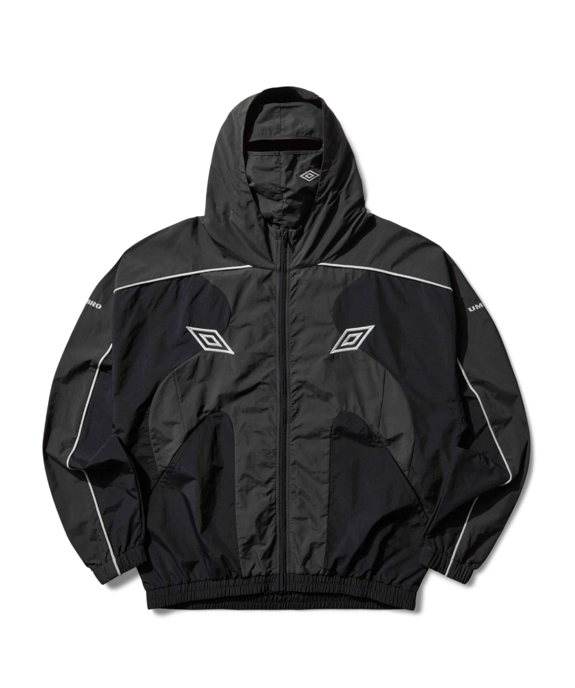 Chaqueta Umbro Guarding Masked Track Black Charcoal | Slam Jam