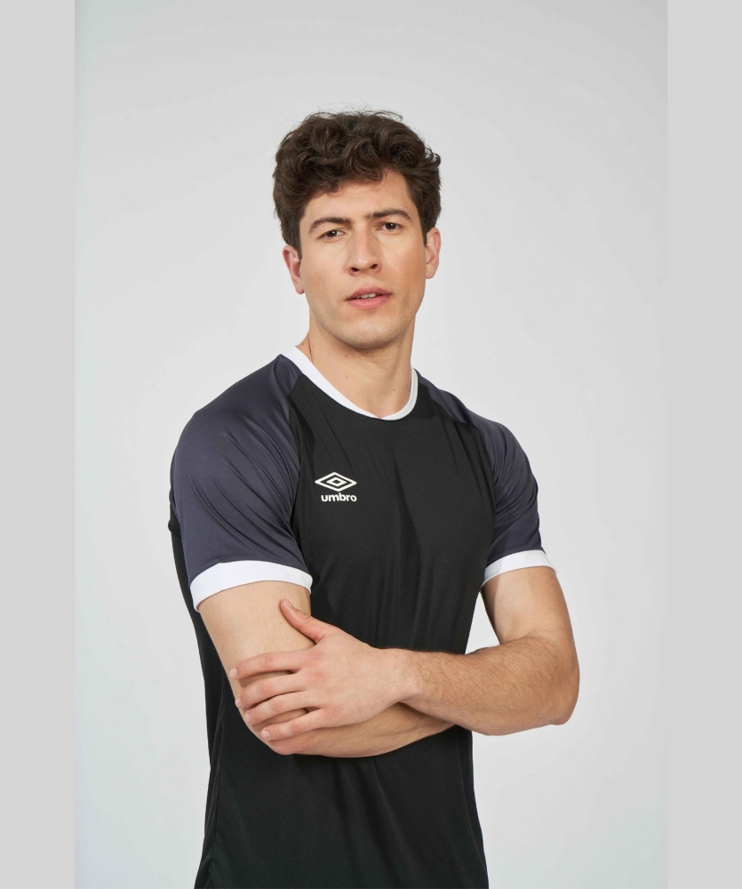 T-shirt Umbro Black mascardi
