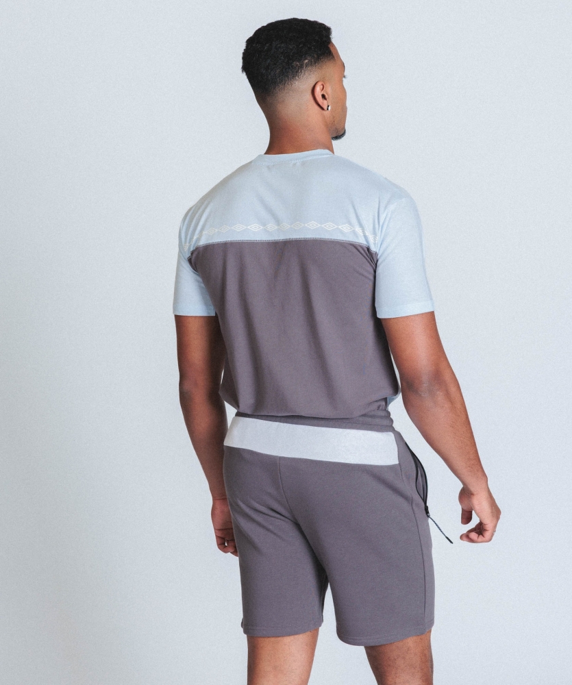 Short Umbro Panelled Short Smoked Pearl / Blue Glow 2