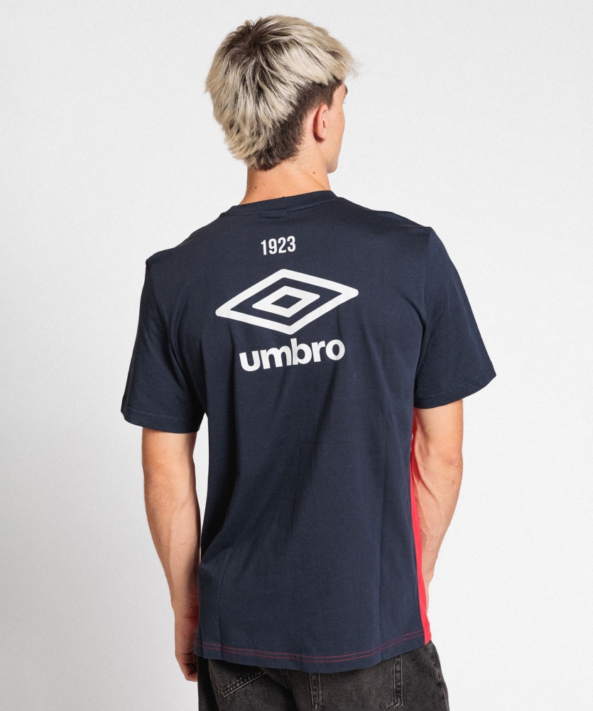 Camiseta Umbro Real Ávila FW Sportswear Brilliant White / Dark Navy / Brilliant White