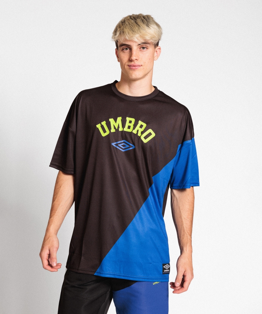 Camiseta Umbro Sportstyle Urbano Tee  Black / Royal Blie/...