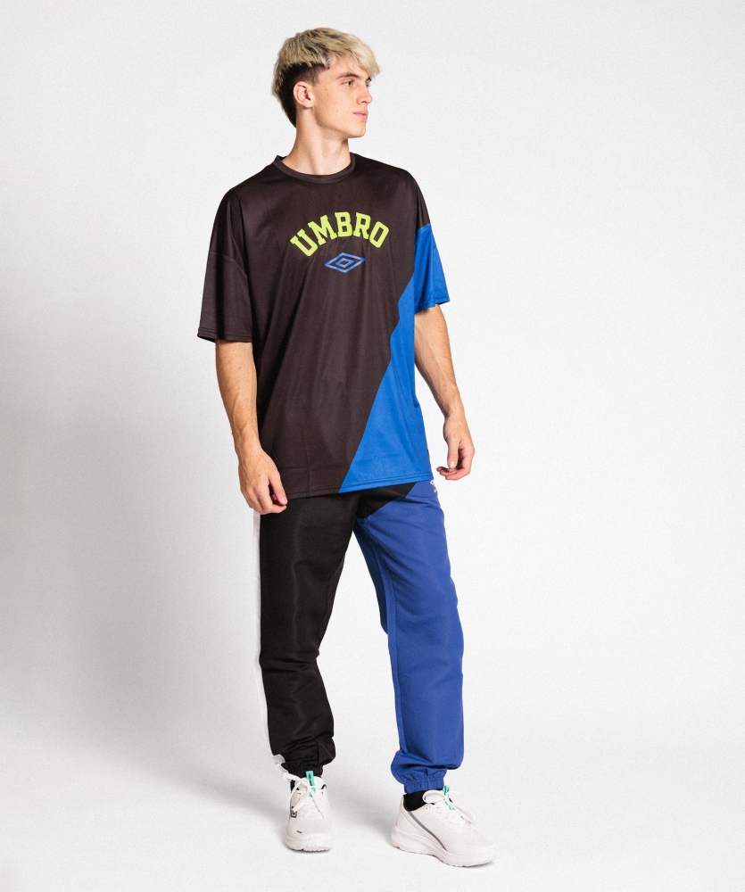 Camiseta Umbro Sportstyle Urbano Tee...