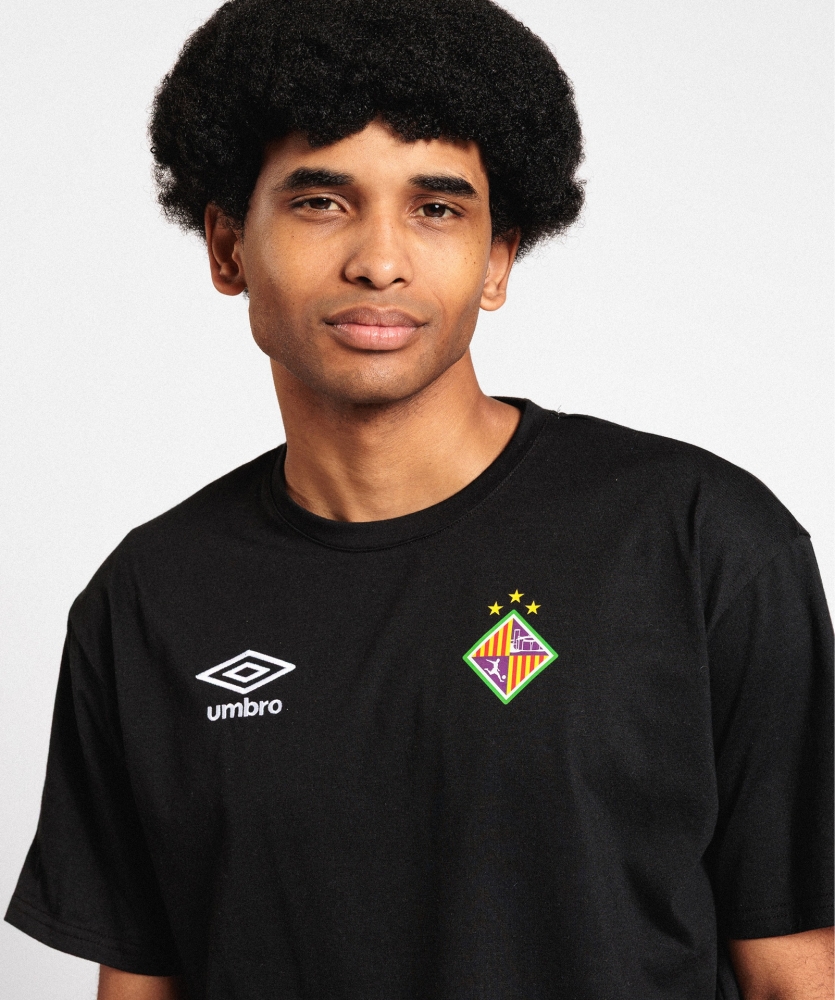 Camiseta Umbro Palma Futsal Essential Wardrobe Small Logo Black / Brilliant White