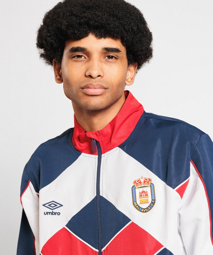 Chandal Umbro Real Ávila Walking 26-27 Player Tracksuit Blue / Red / White