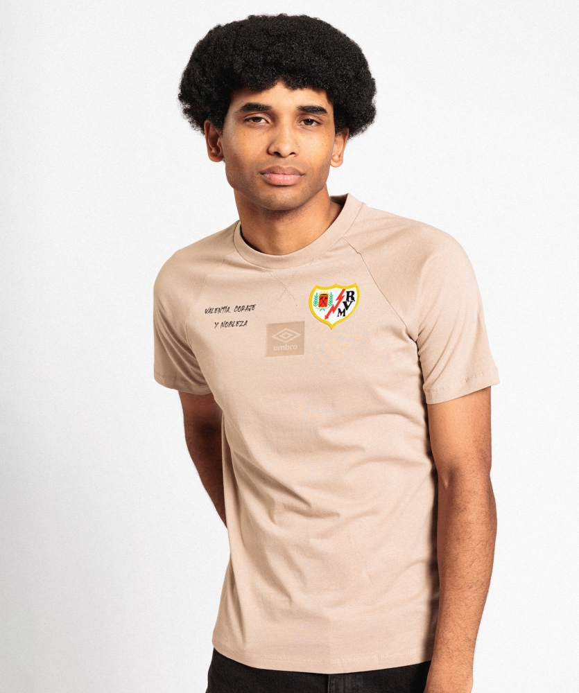 Camiseta Umbro Rayo Vallecano Nobleza RLXD Tee Simply Taupe