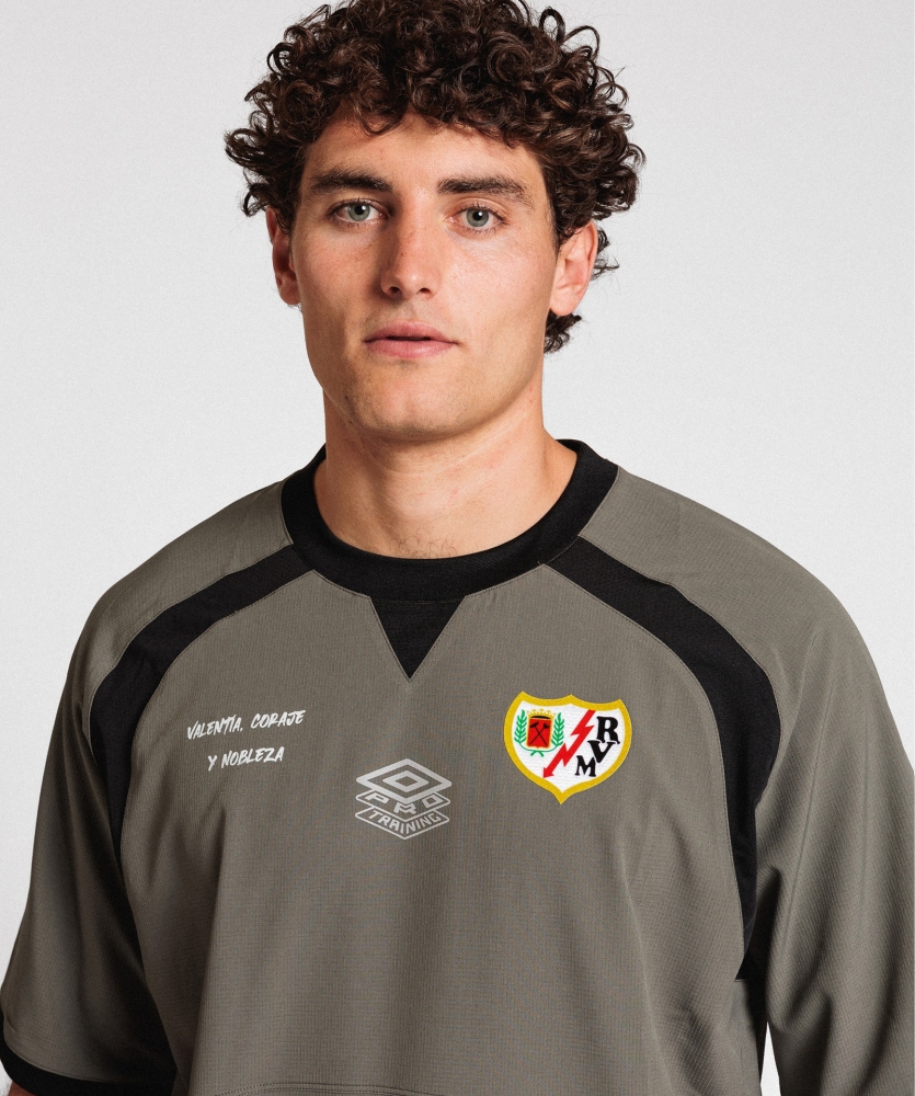 Camiseta Umbro Rayo Vallecano Nobleza Pro Training Elite Woven Pullover Gunmetal / Black