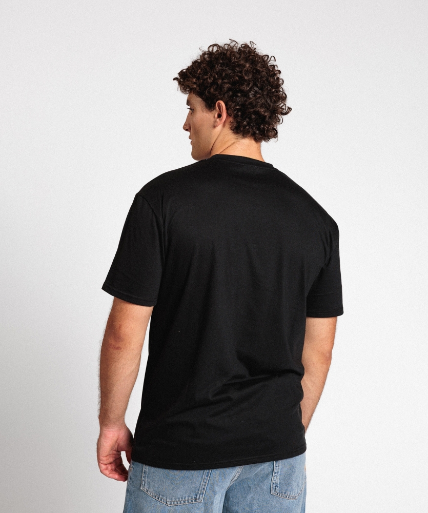 Camiseta Umbro Rayo Vallecano Nobleza Essential Wardrobe Small Logo Black / Brilliant White