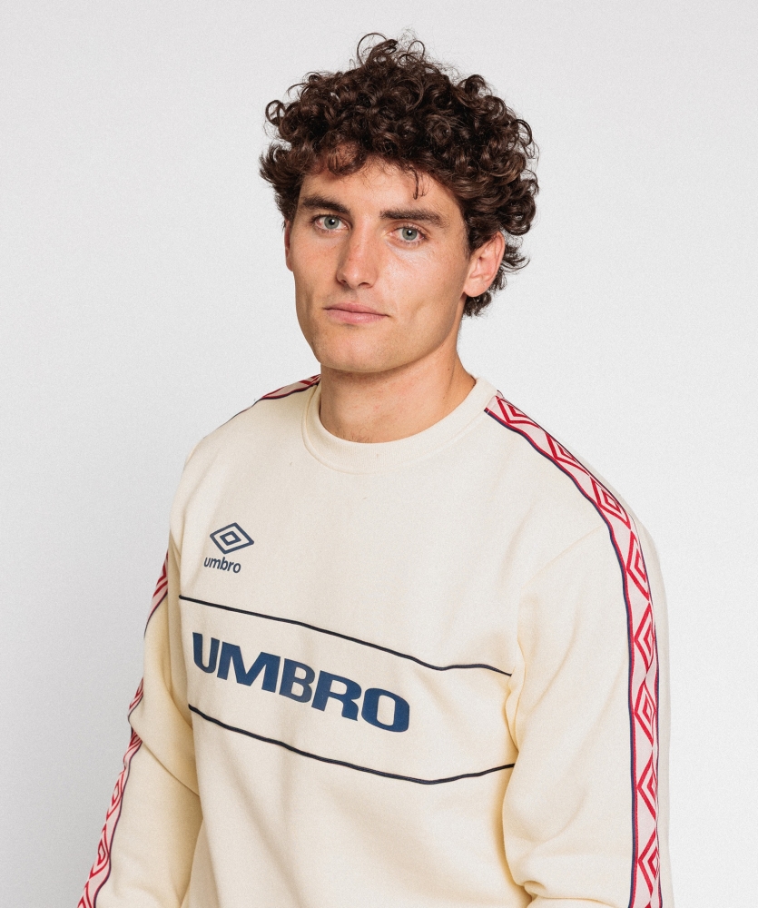 Sudadera Umbro Club de Barrio Sweat  Canoli Cream /...