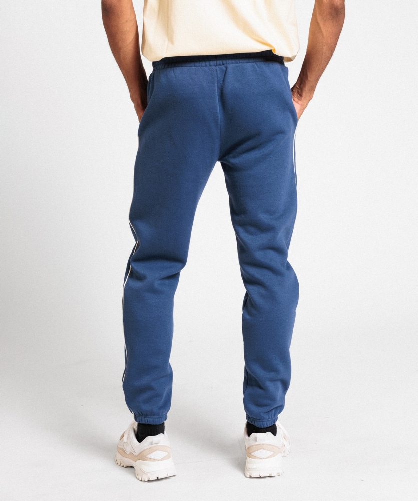 Pantalón Umbro Club de Barrio Jogger...