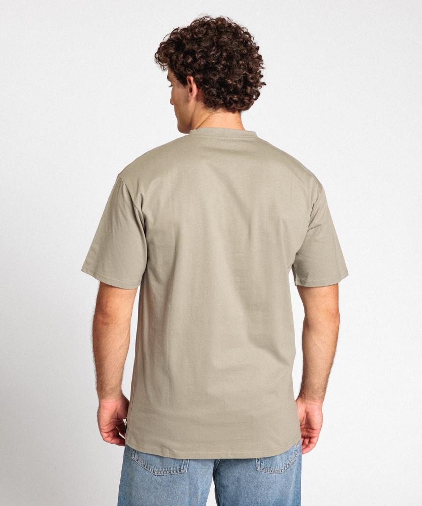 Camiseta Umbro Essentials Tee Dusty...