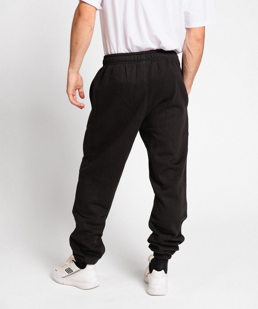 Pantalón Umbro Torreense Wardrobe...