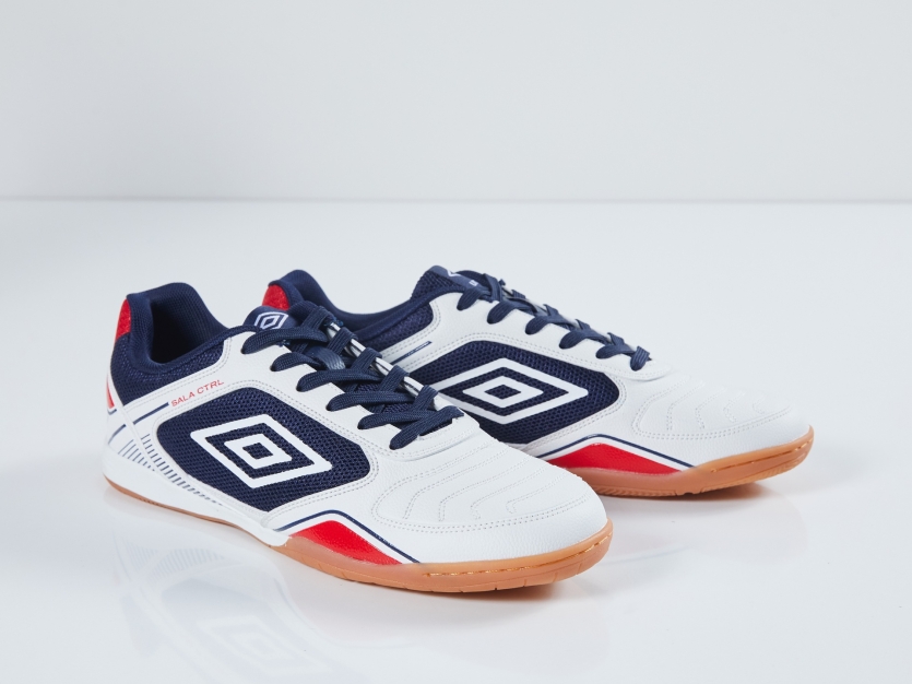 Zapatilla de Fútbol Sala Umbro CTRL III White / White /...