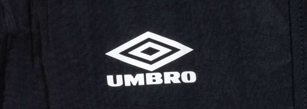 Herrenbadebekleidung der Marke Umbro – Außergewöhnliches Design und Qualität