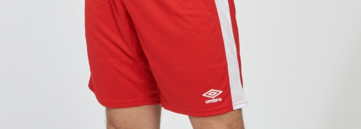 Pantalones cortos para niños Umbro | Ropa deportiva de calidad