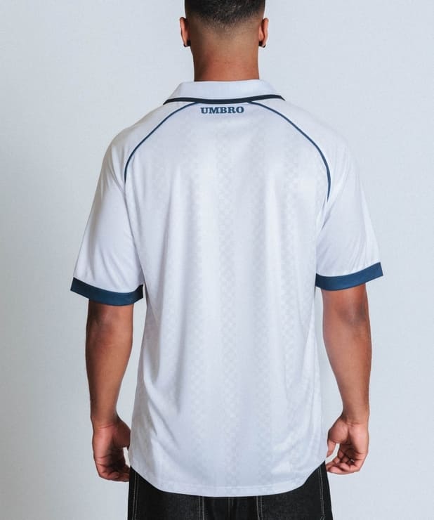 Comparativa de mejores camisetas de f&uacute;tbol retro