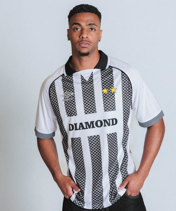 Top camisetas de f&uacute;tbol retro m&aacute;s populares