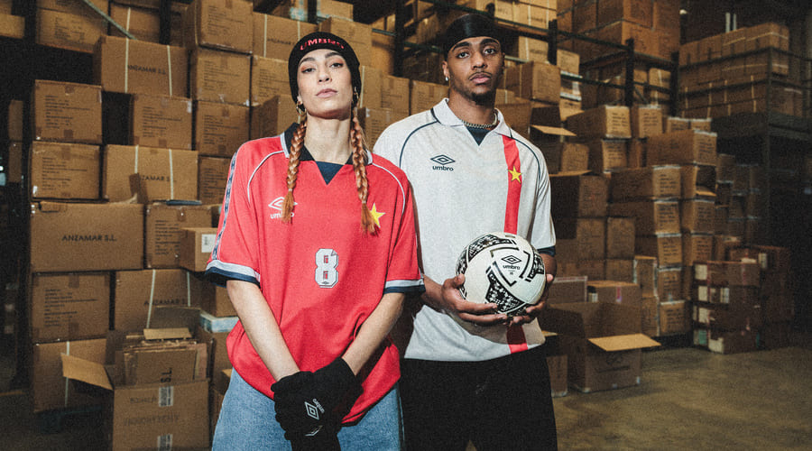 Mejores camisetas de f&uacute;tbol de estilo retro de Umbro