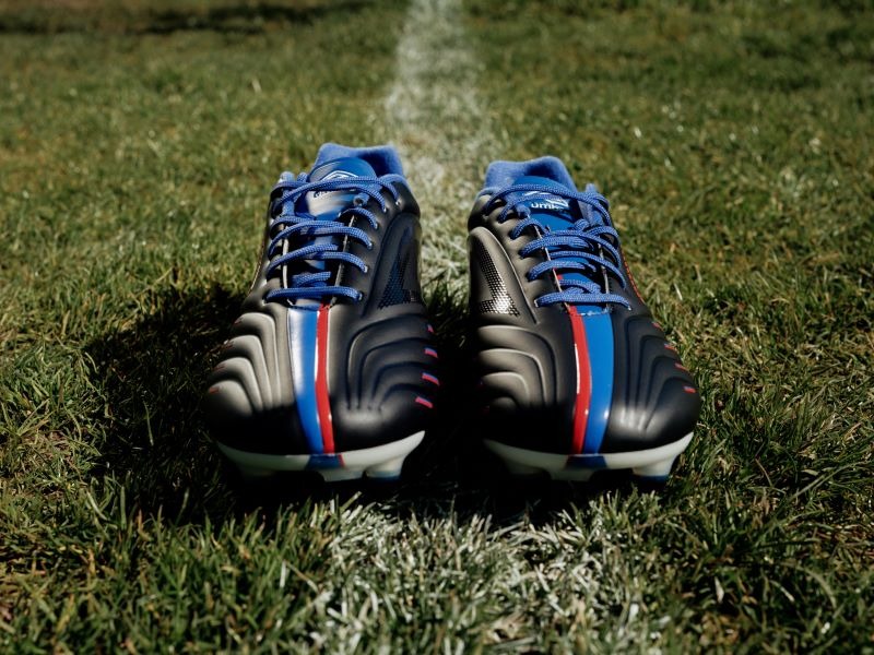 Botas de fútbol buenas y baratas por menos de 100 euros